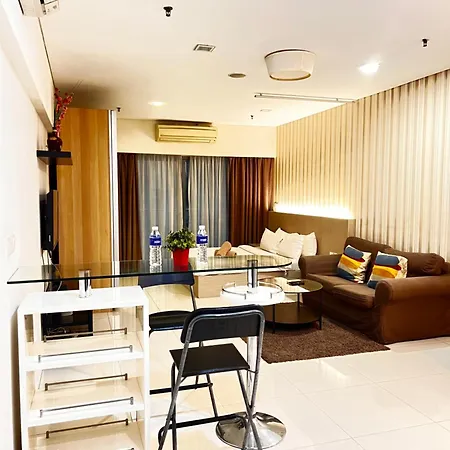 Summer Suites Klcc By Apple Kuala Lumpur Exterior photo